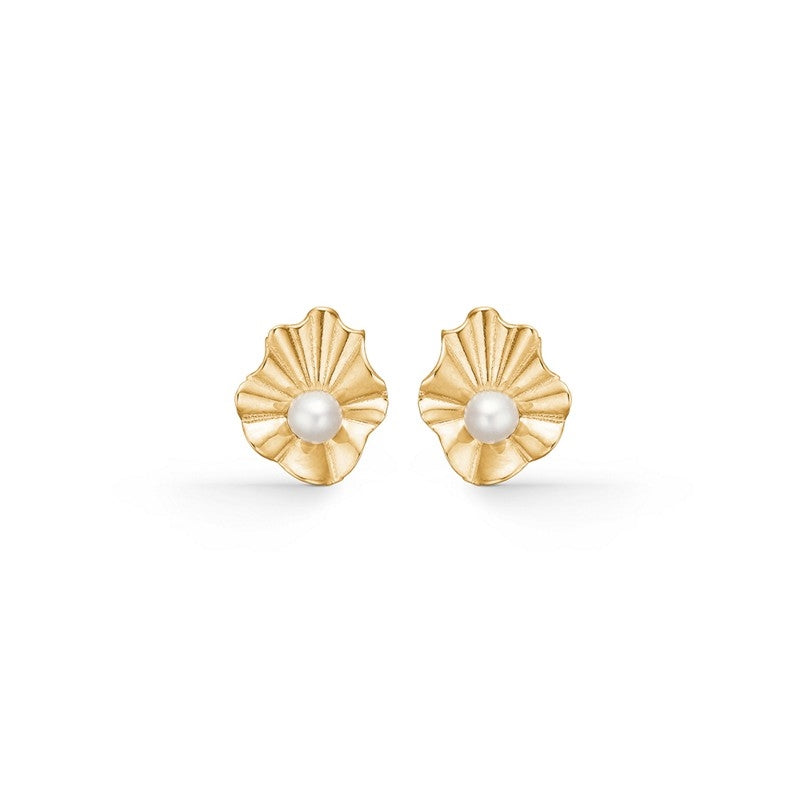 Amelie ørestikker fra Mads Z i 8 kt guld med hvide perler fra White Label kollektionen.